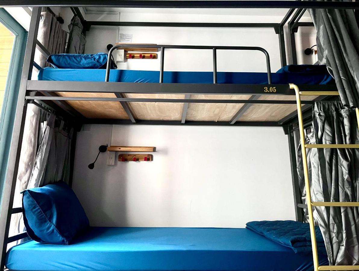 The Joys Hostel Хошимин Экстерьер фото