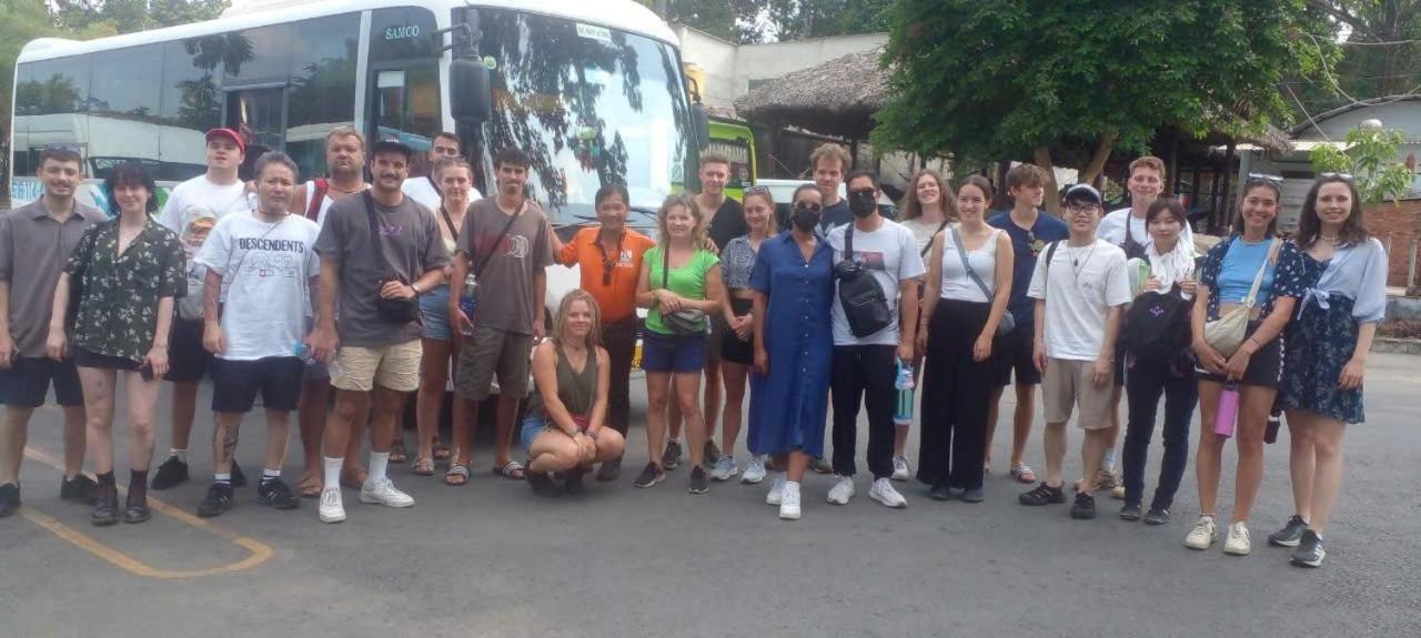The Joys Hostel Хошимин Экстерьер фото